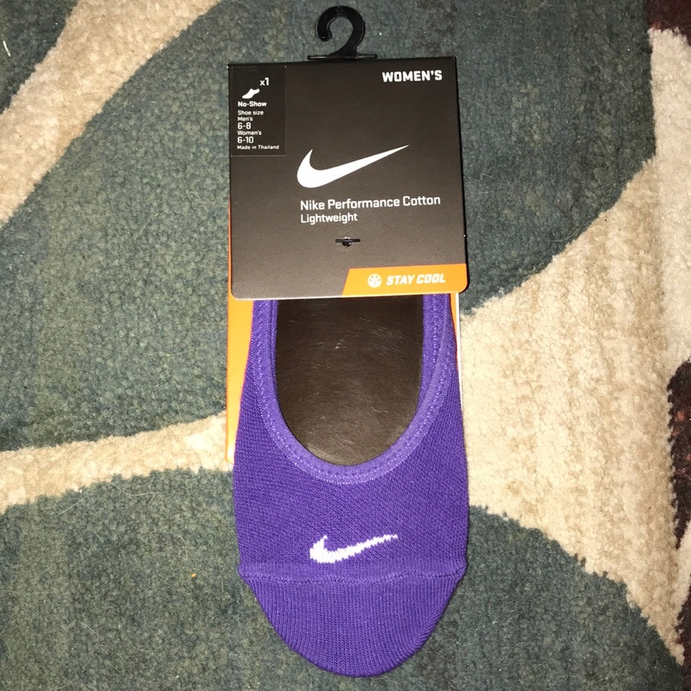 No show Nike sock